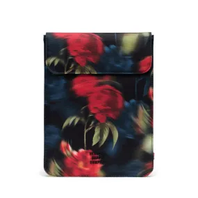 Spokane Sleeve For Ipad Air Blurry Roses